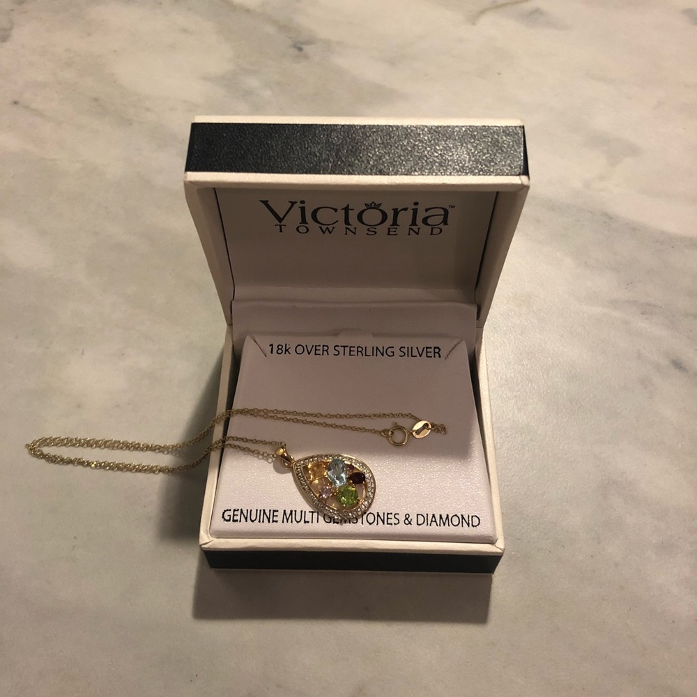 Victoria Townsend 18k oversterling silver necklace